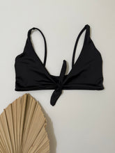 Load image into Gallery viewer, Parker Top - Black