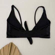 Load image into Gallery viewer, Parker Top - Black