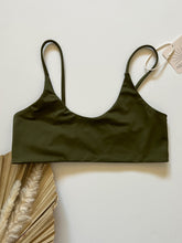 Load image into Gallery viewer, Brecken Top - Jungle- M