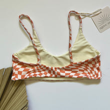 Load image into Gallery viewer, Brecken Top - Orange Groove- XS