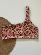 Load image into Gallery viewer, Kristen Top - Select Color