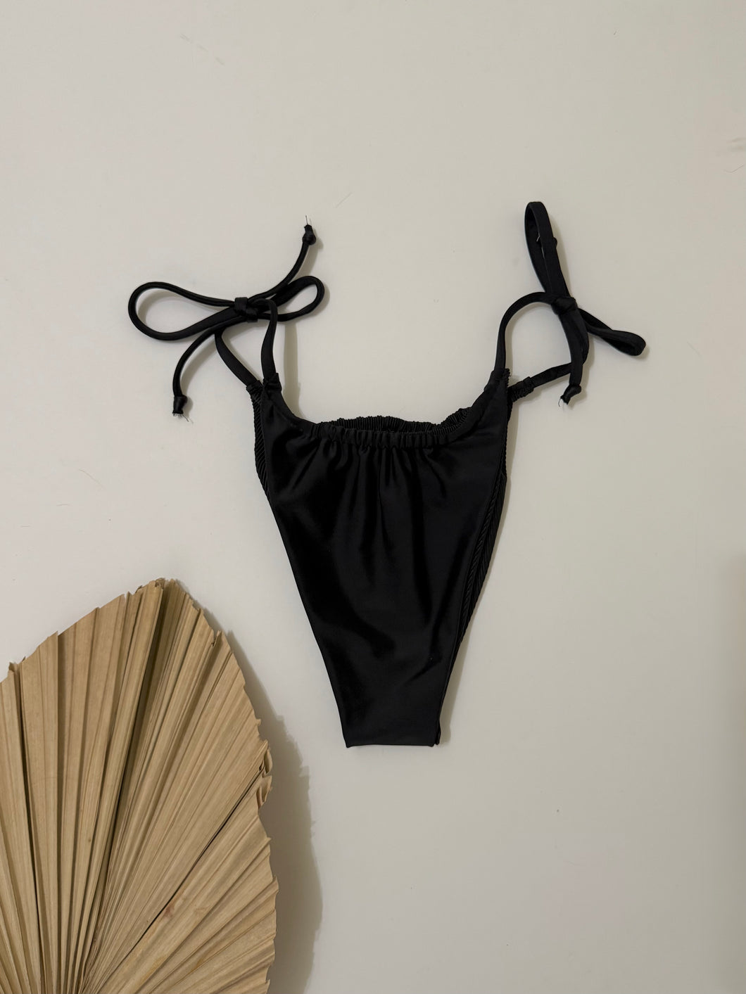 Toni Bottoms - Black